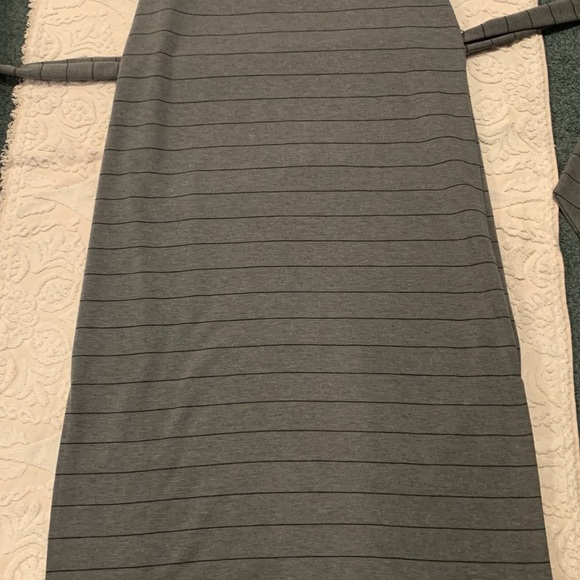 Black and gray banana republic shift dress - Picture 3 of 5